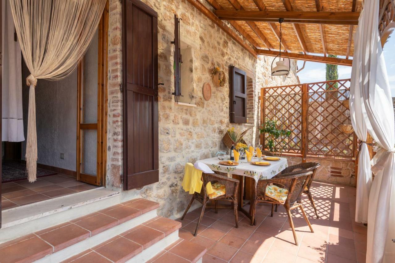 Casole dʼElsa Giulia Superior Apartment Shared Pool Wi-Fi מראה חיצוני תמונה